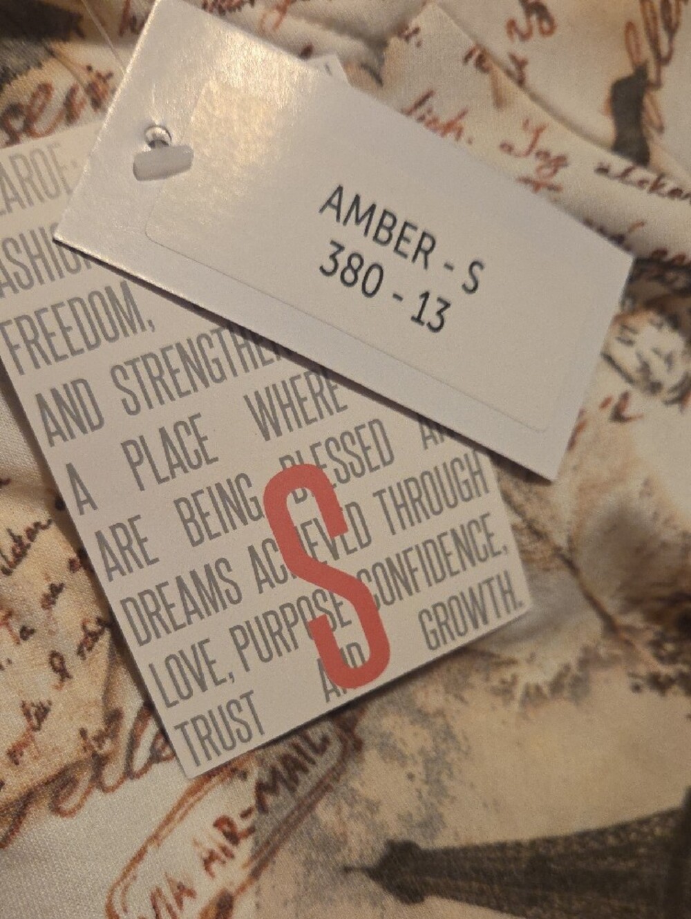 LuLaRoe Amber Hoodie - Paris & Roses - Picture 4 of 5